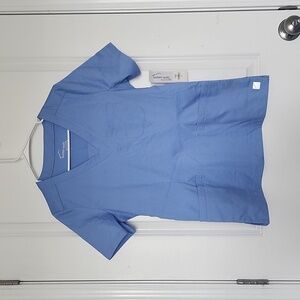 Butter soft stretch scrub top size XS